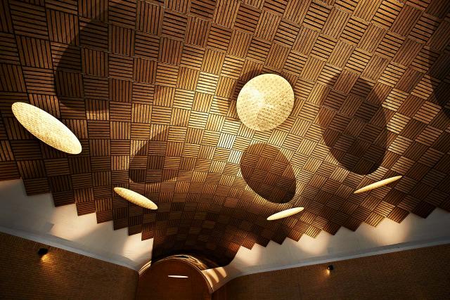 Projekt: Kirche XXXLichtplanung und Elektroinstallation