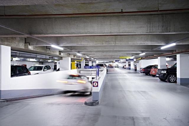 Projekt: Parkhaus AndernachLichtplanung und Elektroinstallation