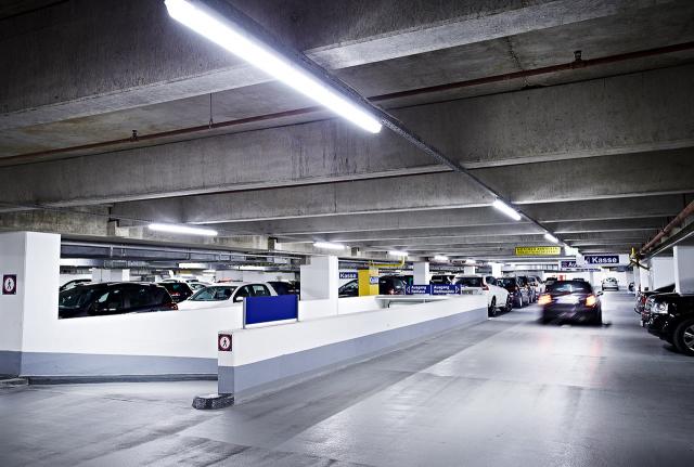 Projekt: Parkhaus AndernachLichtplanung und Elektroinstallation