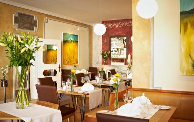 Projekt: Restaurant XXXLichtplanung und Elektroinstallation